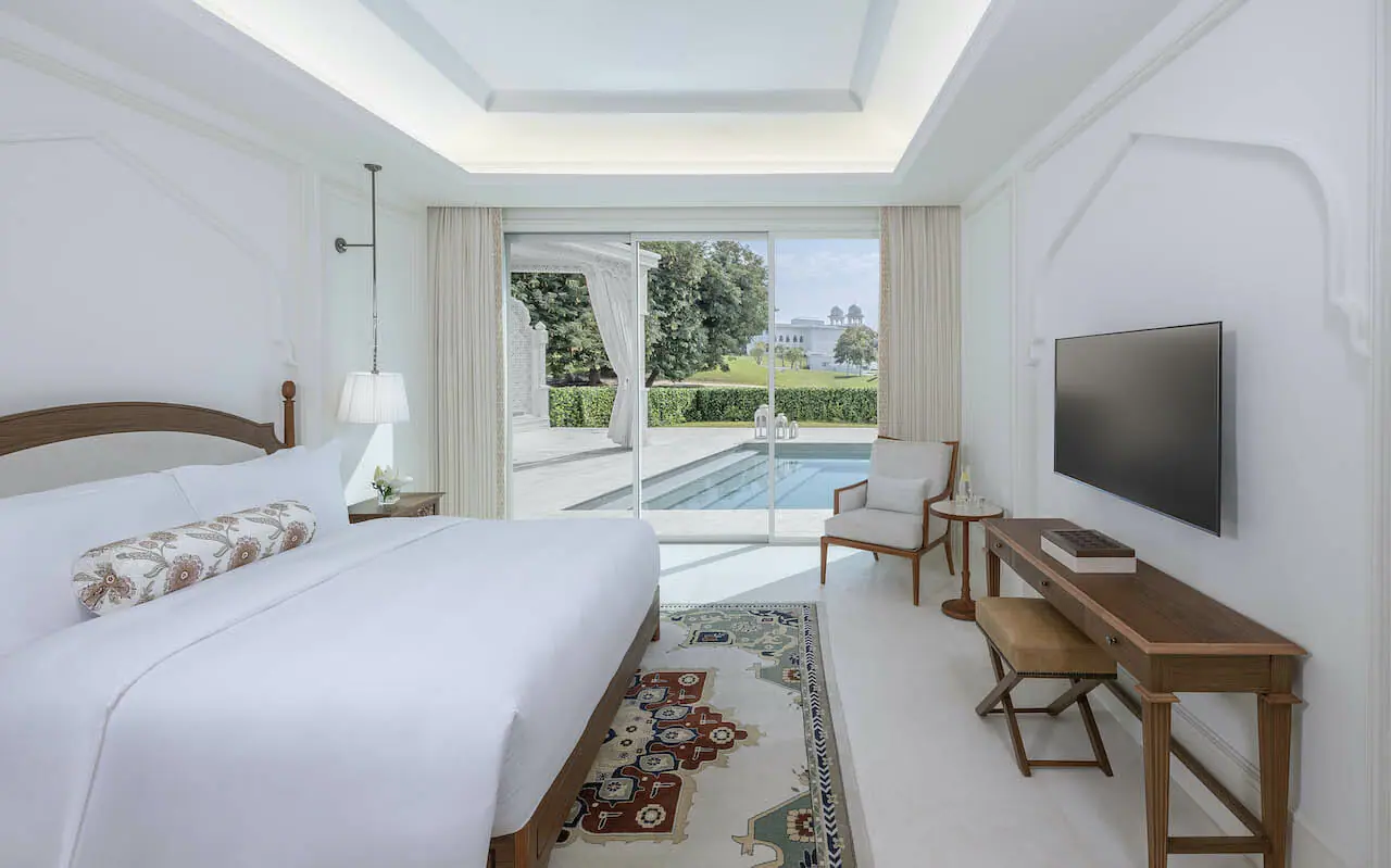 4bedroom room villa