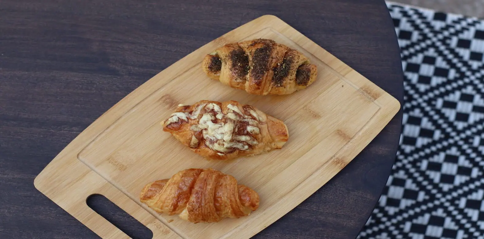 CAB Al Bareed Cafe pastries