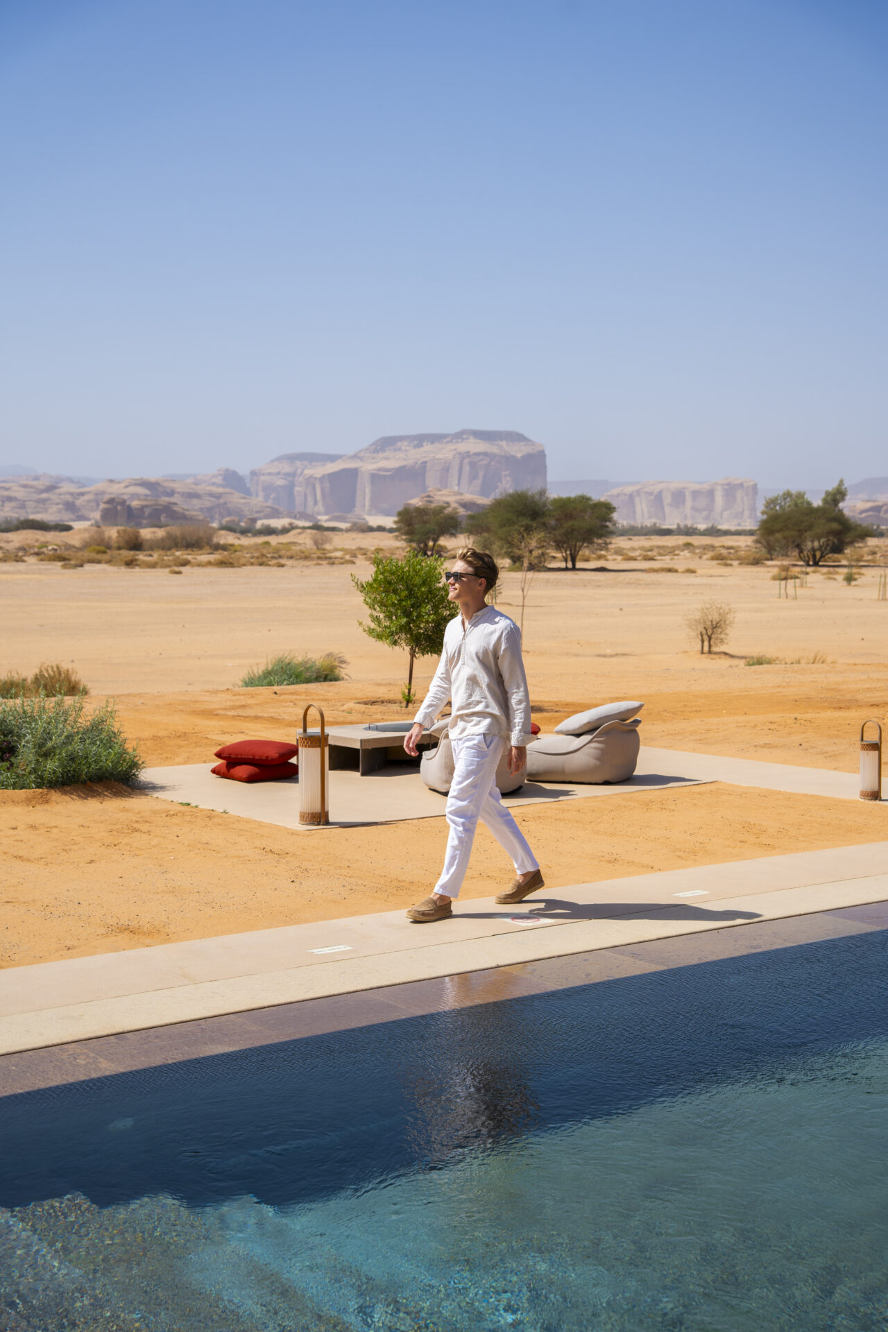 Chedi Hegra Pool Food offers