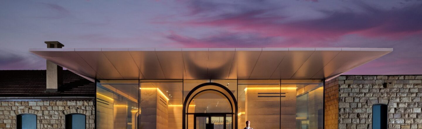 LP EXTERIOR