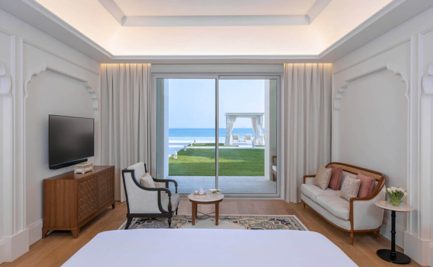 The Chedi Deluxe Beach Room Copy X