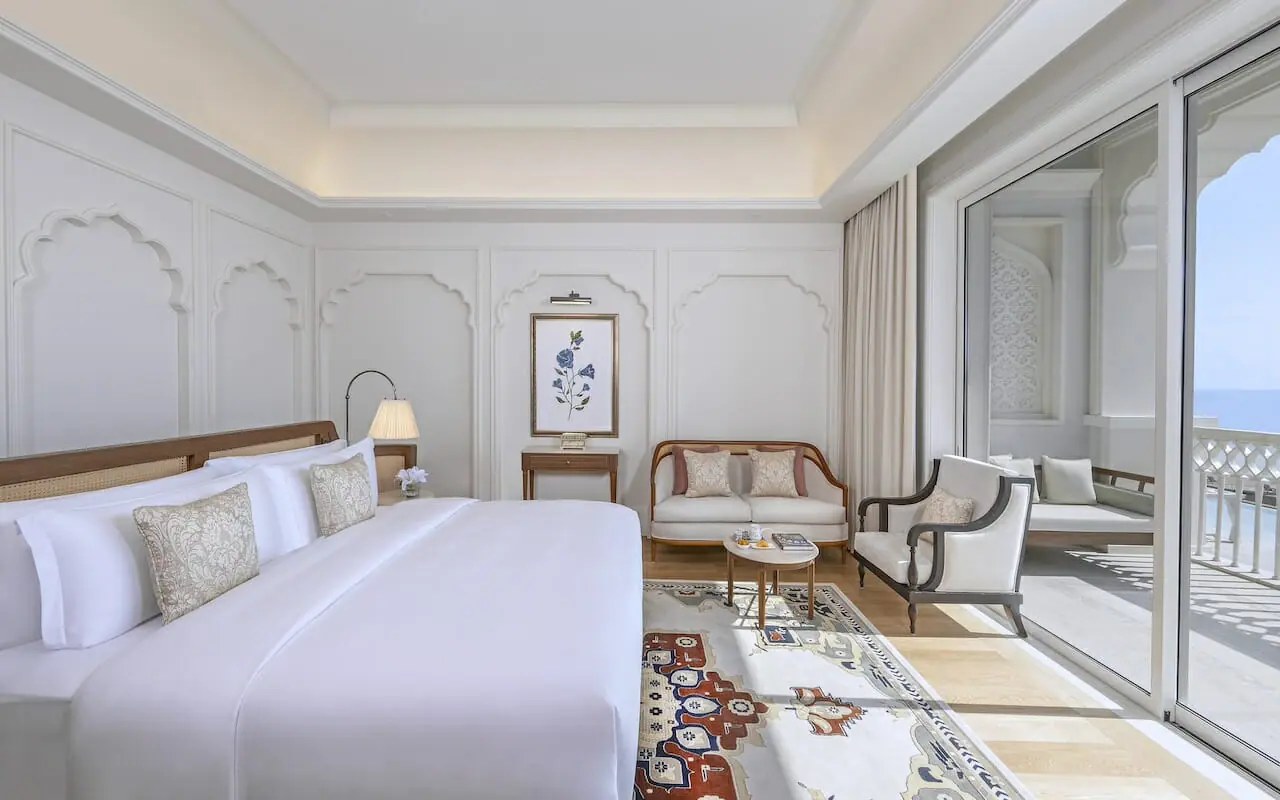 The chedi club room1